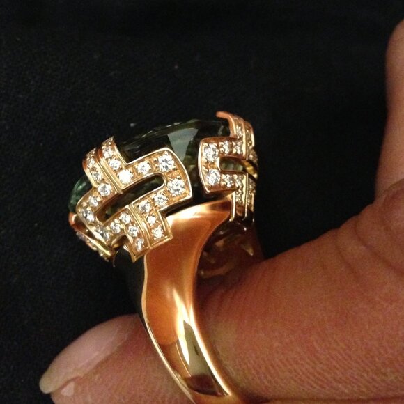 Parentesi Cocktail Big Pink Gold Cocktail ring with Green Quartz and Diamonds - Picture 2 of 5